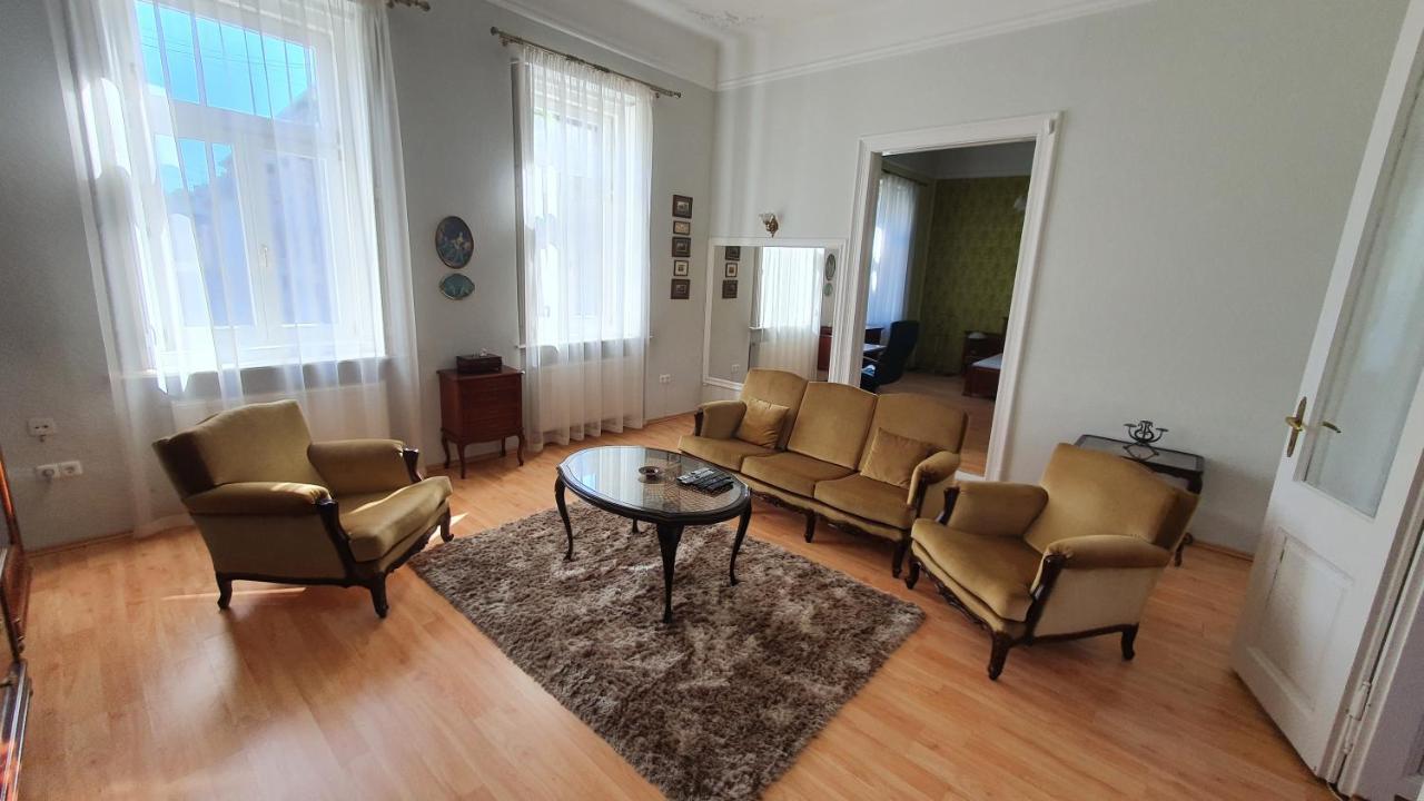 Casa Tajola Apartment Kecskemet Exterior photo